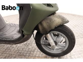 Piaggio  Zip 45KM picture 11