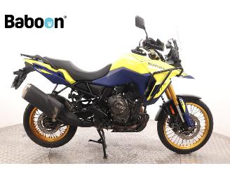 Suzuki  V-Strom 800 DE picture 1