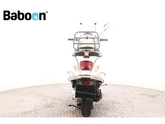 Vespa  Sprint 45KM picture 7