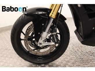 BMW S 1000 XR  picture 18