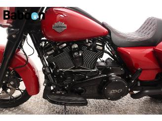 Harley-Davidson  FLHXS Street Glide Special 114 picture 16