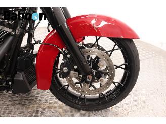 Harley-Davidson  FLHXS Street Glide Special 114 picture 10