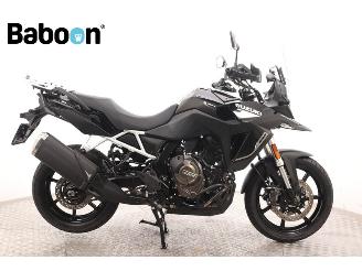 Suzuki  V-Strom 800 DE picture 1