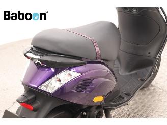 Piaggio  Zip 45KM picture 9