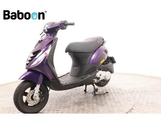 Piaggio  Zip 45KM picture 4
