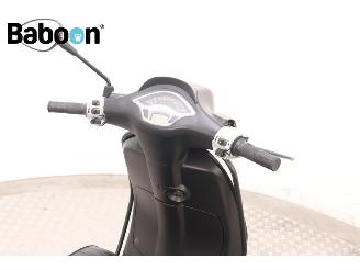 Vespa  Sprint 45KM picture 11