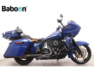 krockskadad bil motor Harley-Davidson  FLTRXS Road Glide Special ABS 2015/2