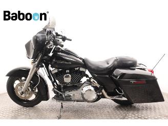 Harley-Davidson  FLHX Street Glide picture 5