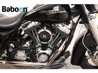 Harley-Davidson  FLHX Street Glide picture 15