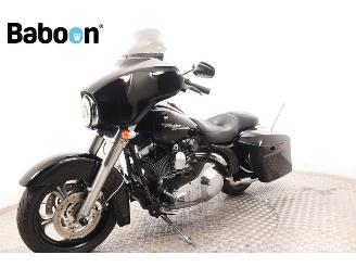 Harley-Davidson  FLHX Street Glide picture 4