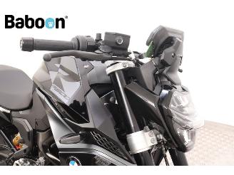 BMW F 900 R Triple Black picture 9