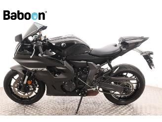 Yamaha  YZF- R7 picture 5