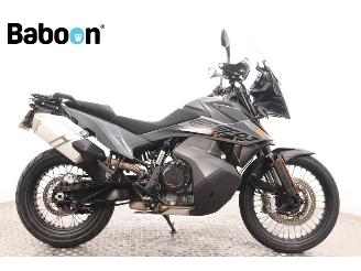 krockskadad bil auto KTM Corsa 890 Adventure 2021/3