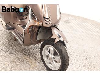 Vespa  Primavera 45KM picture 13