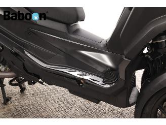 Piaggio MP3 400 HPE Sport picture 12