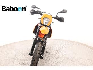 KTM 690 SMC  picture 3