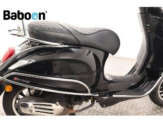 Vespa  Sprint 25KM picture 9