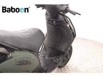 Piaggio  Zip 45KM picture 10