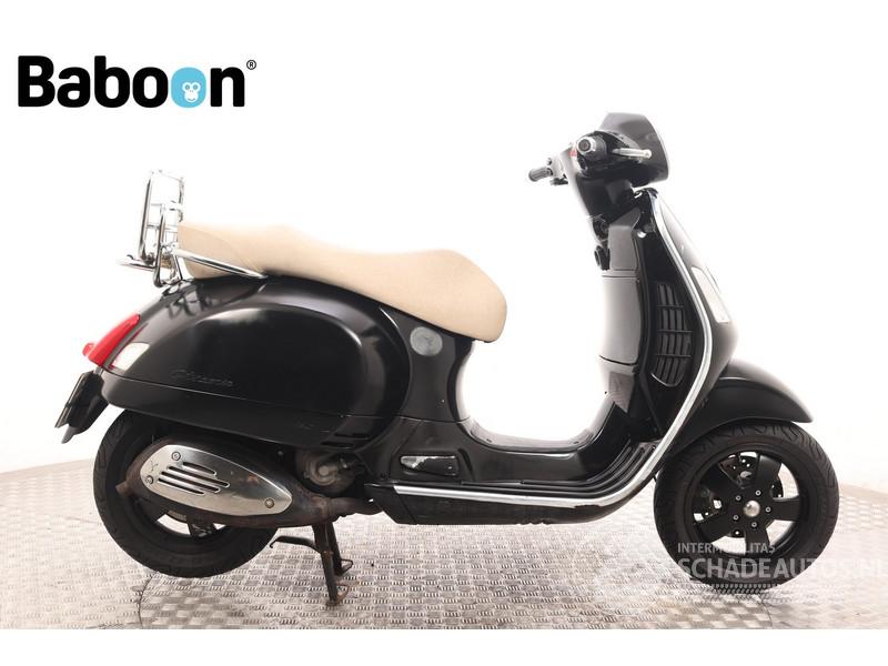 Vespa  GTS 250 I.E.