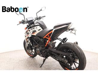 KTM 125 Duke  picture 6