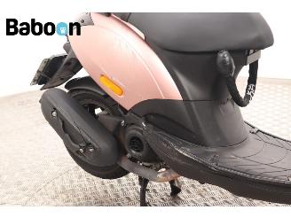 Piaggio  Zip 45KM picture 15
