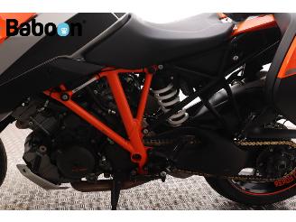 KTM  1290 Super Duke GT picture 20