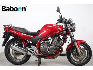 krockskadad bil motor Yamaha XJ 600 N Diversion 2000/1