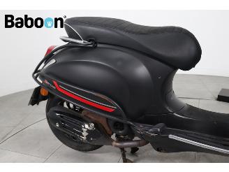 Vespa  Sprint 25KM picture 11