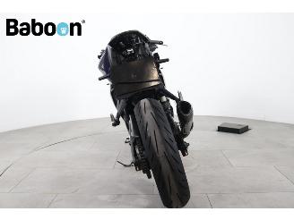 Yamaha  YZF-R3 picture 7