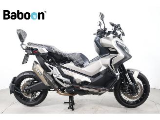 danneggiata motocicli Honda  X-ADV 2020/4