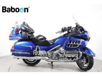 krockskadad bil motor Honda GL 1800 Goldwing ABS 2001/6