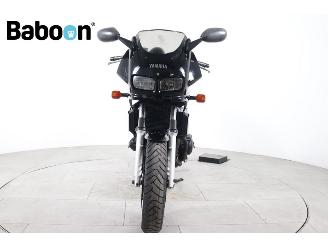 Yamaha FZS 600 Fazer picture 3