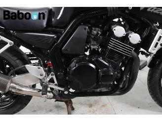 Yamaha FZS 600 Fazer picture 12