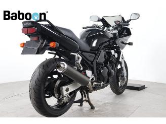Yamaha FZS 600 Fazer picture 8