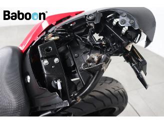 Suzuki  GSX-S 750 ABS picture 25