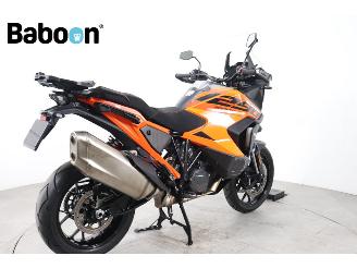 KTM 1290 Super Adventure S  picture 2