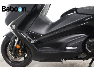 Yamaha  XP 530 T-MAX DX ABS picture 19