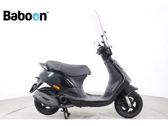 Piaggio  Zip 25KM picture 1