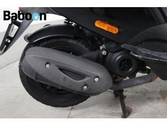 Piaggio  Zip 25KM picture 12