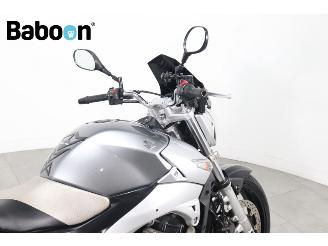 Suzuki  GSR 600 picture 14