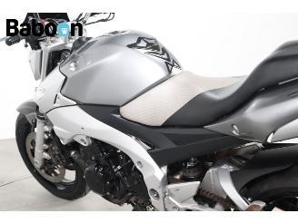 Suzuki  GSR 600 picture 17