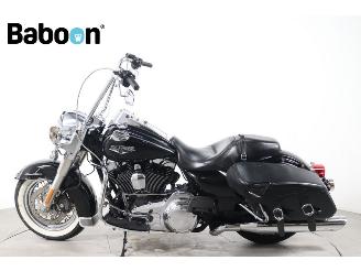 Harley-Davidson  FLHRC Road King Classic ABS picture 5