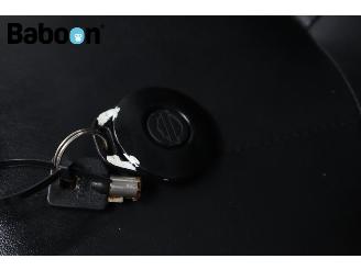 Harley-Davidson  FLHTCUI Ultra Glide Classic 100Th Anniversary picture 25