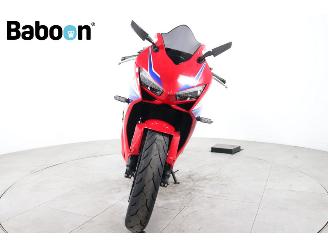 Honda  CBR 650 R picture 3