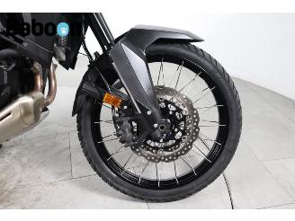 Honda  CRF 1100 L Africa Twin DCT picture 11