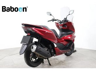 Honda PCX 125 ABS picture 2