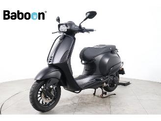 Vespa  Sprint 45KM picture 4