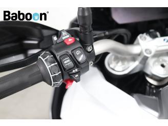 BMW  F 900 XR picture 20