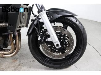 Suzuki  GSR 600 picture 11