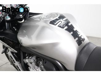 Yamaha FZS 1000 Fazer picture 16